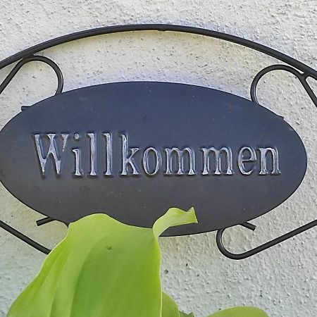Ferienwohnung Am Hof Zwiefalten Exteriör bild